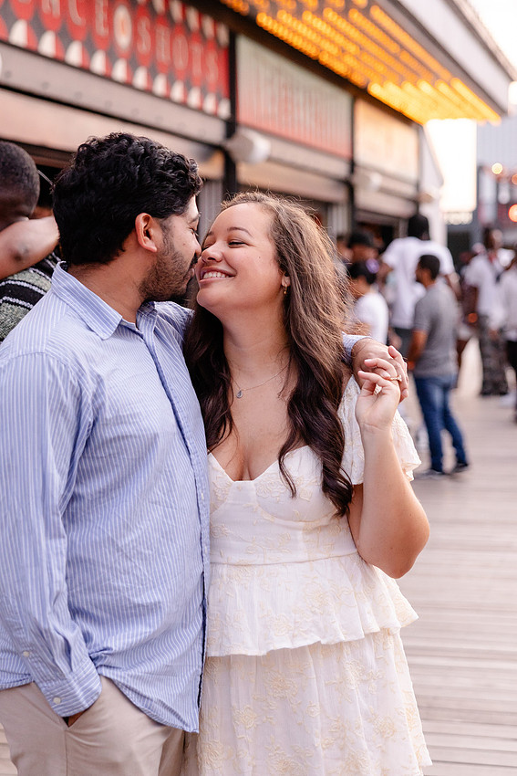 Engagement Photos At Ponce