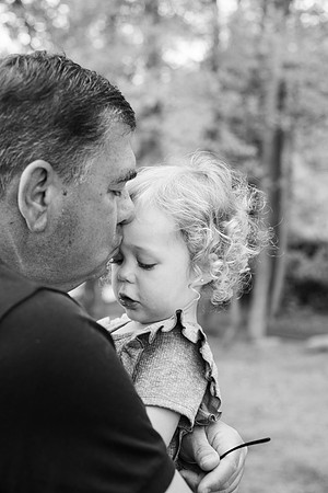 Extend Family Photos At Lake Peachtree