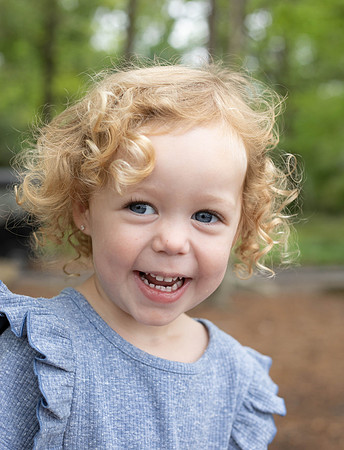 Extend Family Photos At Lake Peachtree