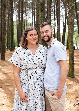 Extend Family Photos At Lake Peachtree