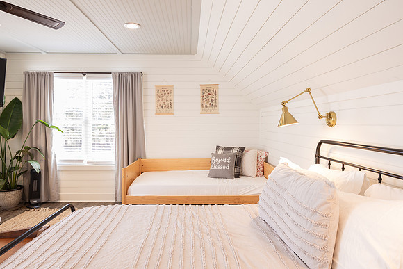 Airbnb