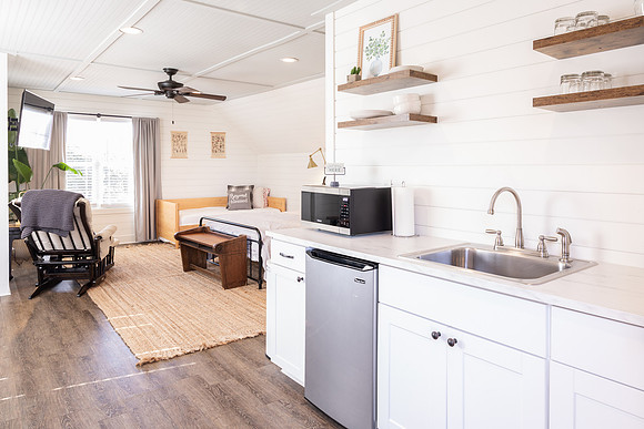 Airbnb