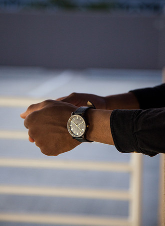 Grain and Oak - Wedding bands and wooden watches