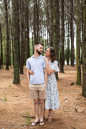 Extend Family Photos At Lake Peachtree