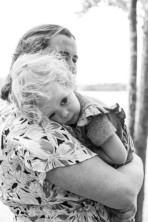 Extend Family Photos At Lake Peachtree