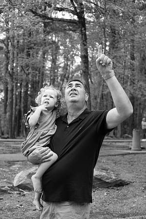 Extend Family Photos At Lake Peachtree