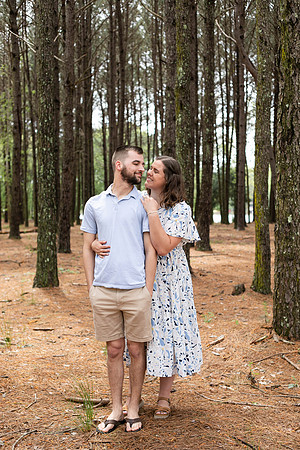 Extend Family Photos At Lake Peachtree