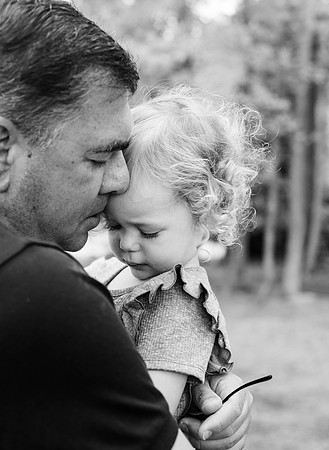 Extend Family Photos At Lake Peachtree