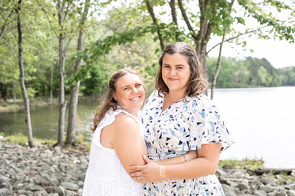Extend Family Photos At Lake Peachtree
