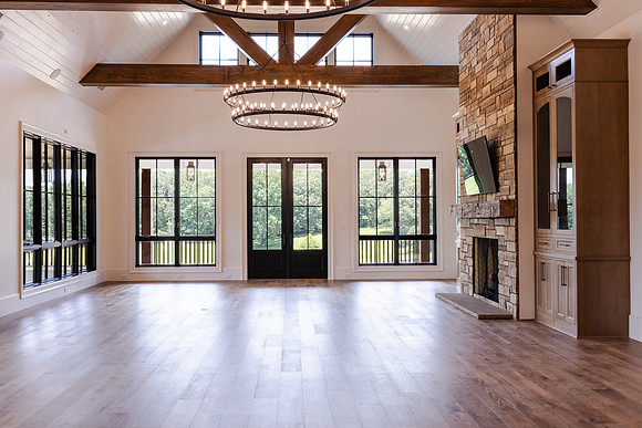 284 McCoy Rd