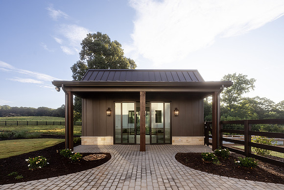 284 McCoy Rd