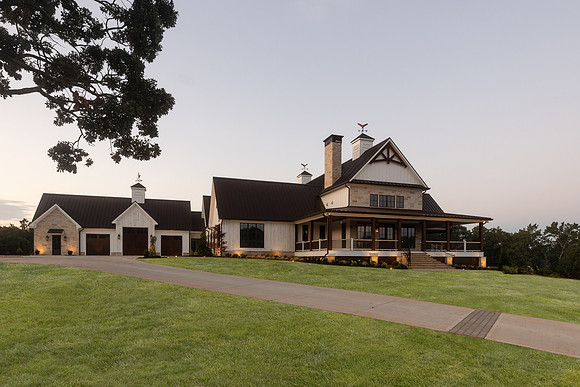 284 McCoy Rd