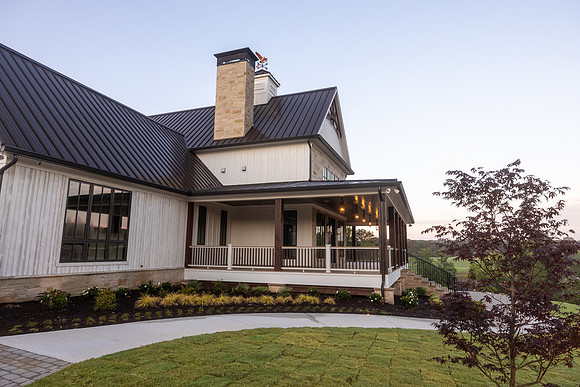 284 McCoy Rd