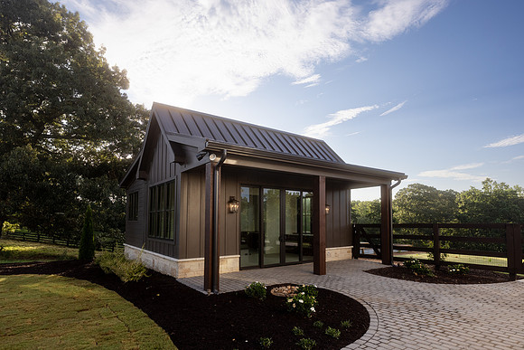 284 McCoy Rd