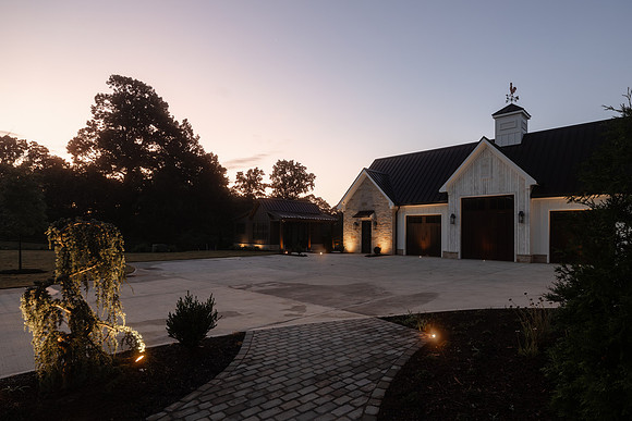 284 McCoy Rd