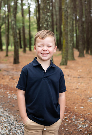 Extend Family Photos At Lake Peachtree