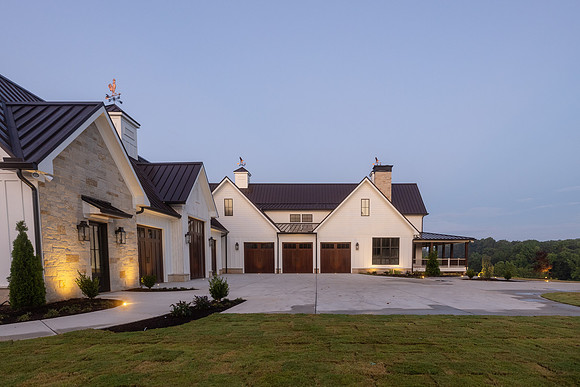284 McCoy Rd
